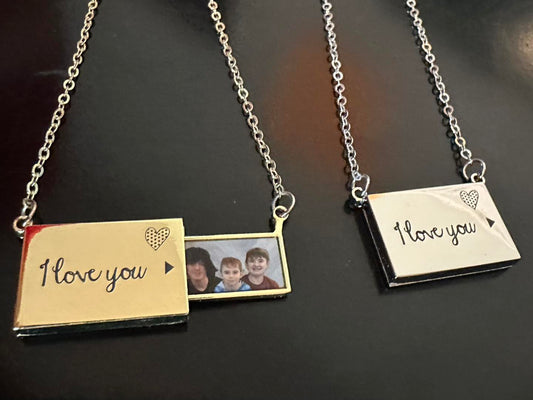 Slide Out Necklace